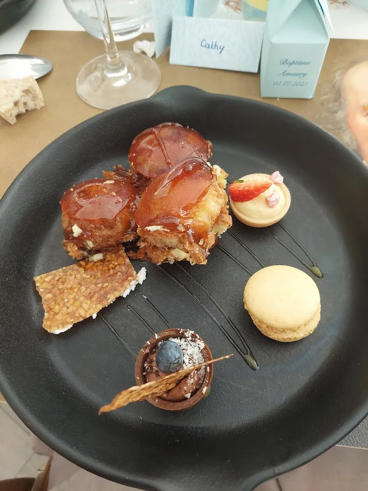 Piece Montée Et Mignardises Sucrées